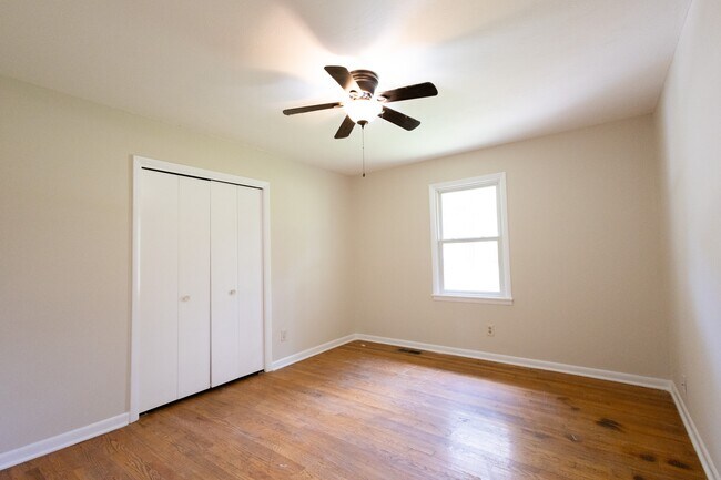 Building Photo - 815 Mount Olivet Girkin Rd