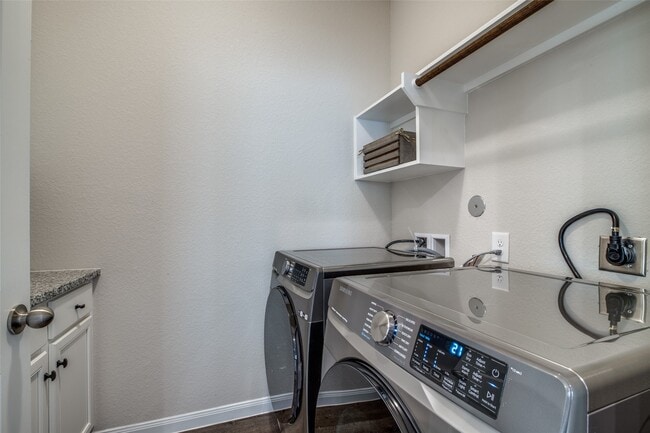 Building Photo - 3649 Cub Dr