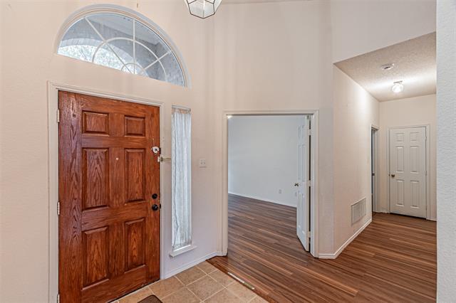 Building Photo - 2311 Shiloh Ln