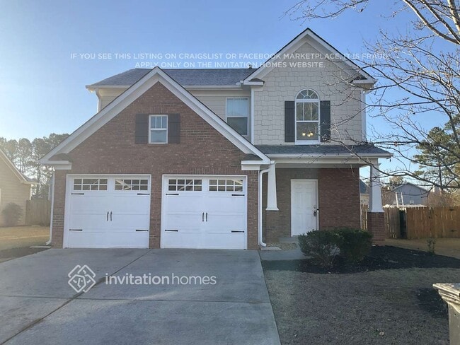 Building Photo - 70 Mercer Ln