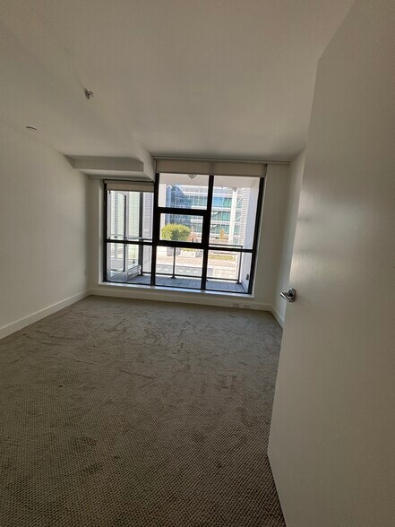 Building Photo - 435 China Basin St