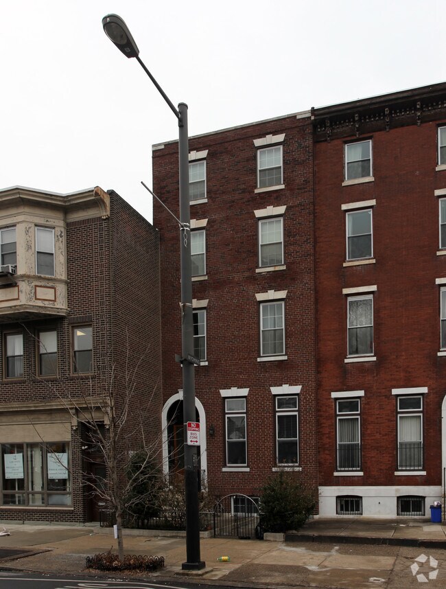 Primary Photo - 1303 S Broad St
