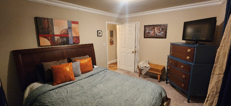 Building Photo - 4588 Hopewell Rd