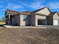 Building Photo - 31 Apollo Ct