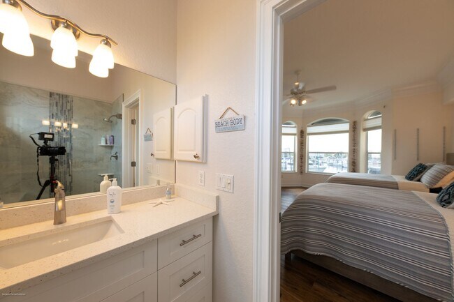 Building Photo - Luxury Turnkey Seasonal Rental – Prosperity Point at Burnt Store Marina