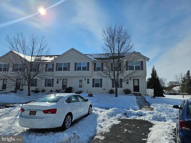 Building Photo - 73 Medal Way