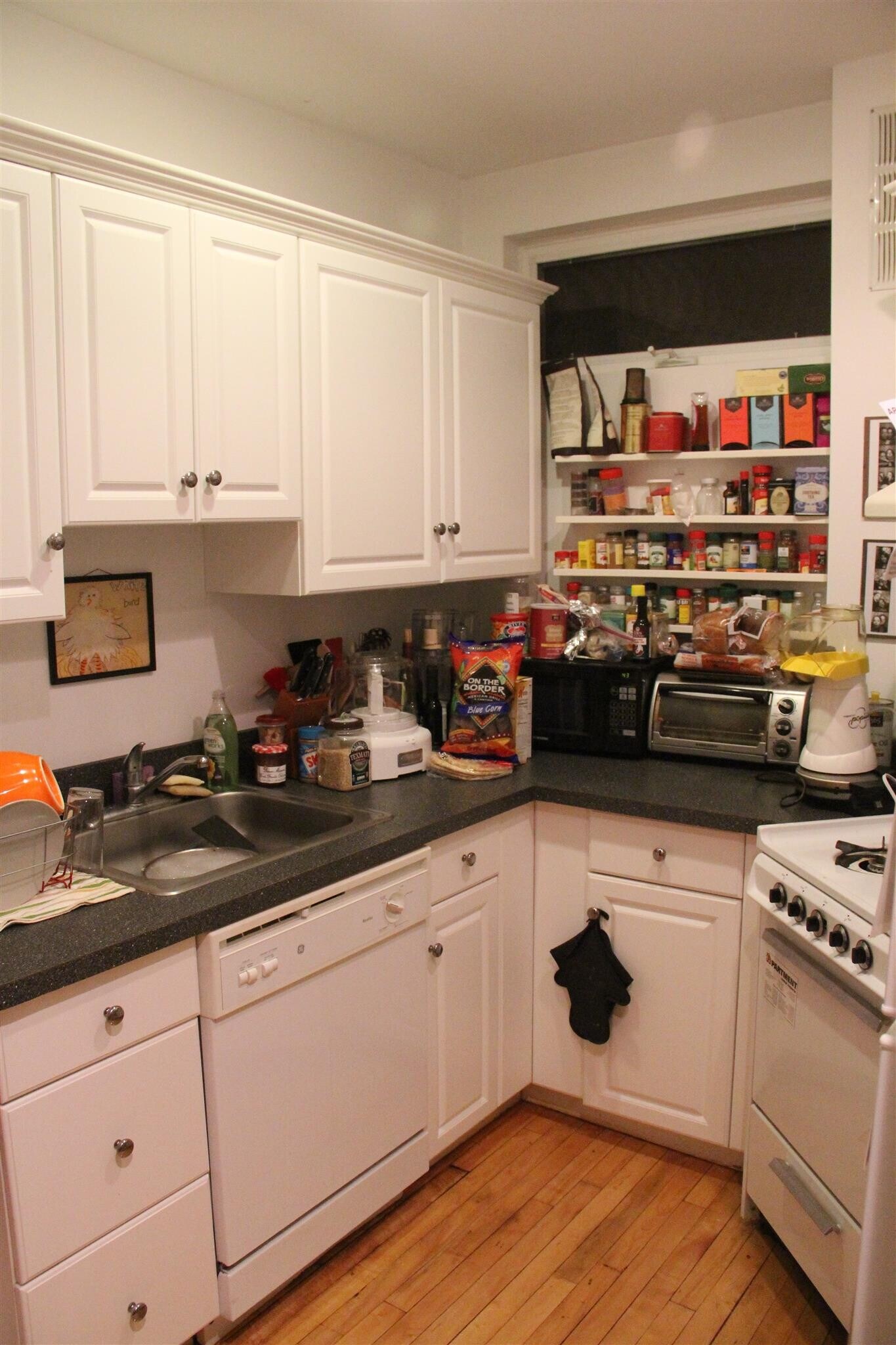 Building Photo - 331 Harvard St