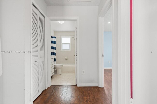Building Photo - 13990 SW 160th Terrace