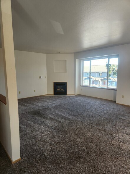 Living rm - 3603 Michelle Ln