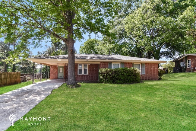 Building Photo - 926 Green Ridge Ct