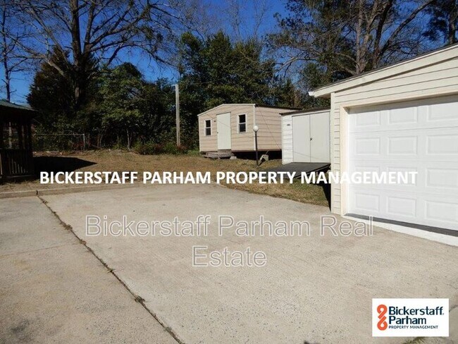 Building Photo - 4027 Canady St