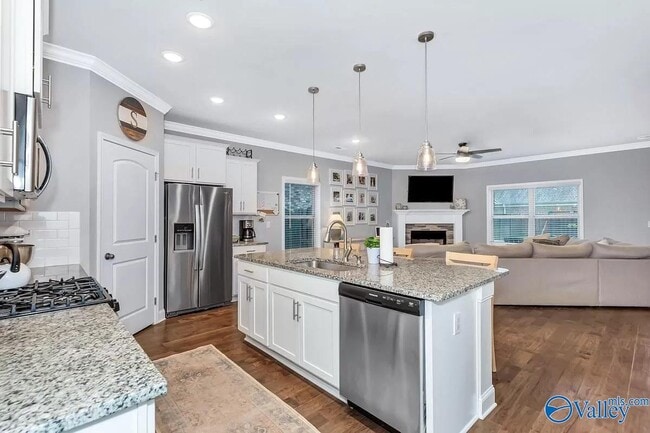 Building Photo - 8651 Segers Trail Loop