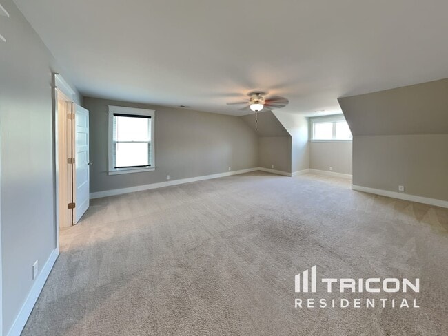 Building Photo - 228 Rockcastle Dr