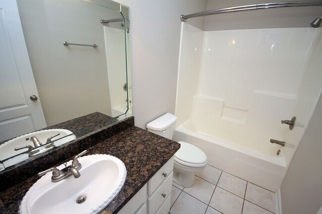 Building Photo - 344 Trent Rd