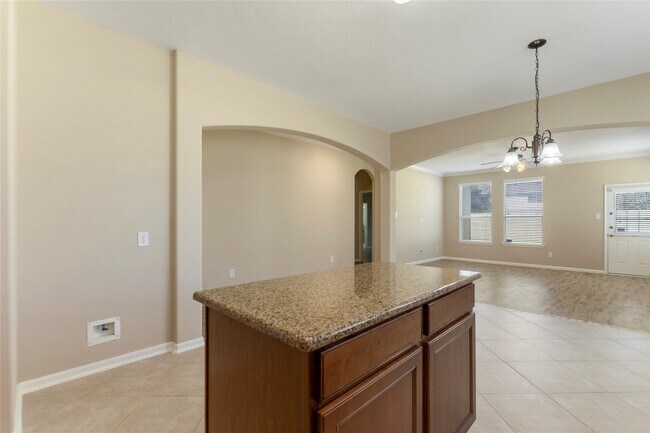 Building Photo - 11723 Cypress Creek Forest Dr