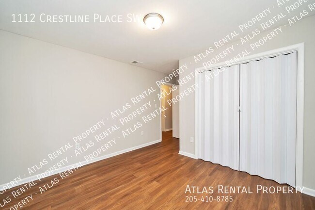 Building Photo - 1112 Crestline Pl SW