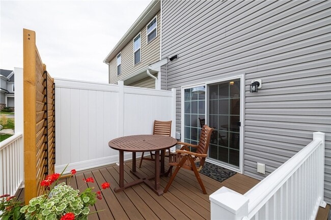 Building Photo - 23 Keuka Ln