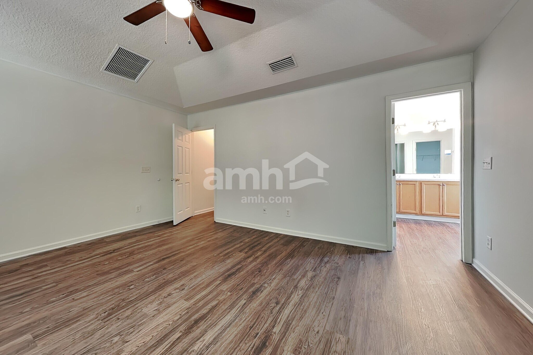 Building Photo - 76251 Long Pond Loop