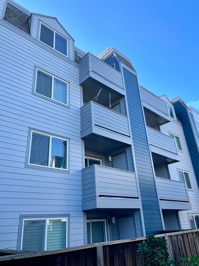 Building Photo - 6400 Christie Ave