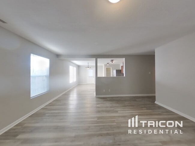 Building Photo - 3340 Cork Bend Dr