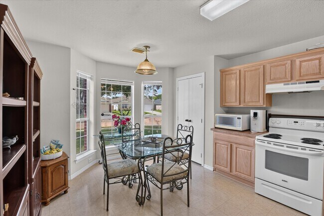 Building Photo - 16211 Whitesage Ct