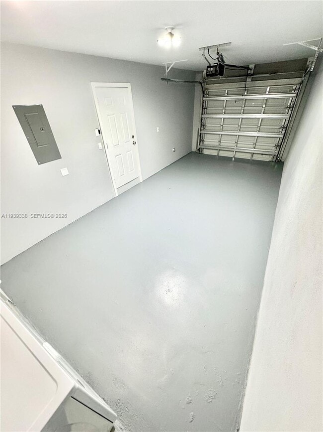 Building Photo - 928 NW 2nd St