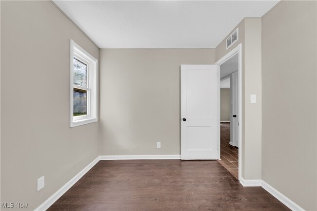 Building Photo - 23198 Gay St