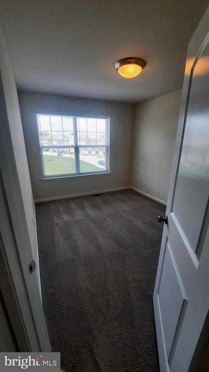 Building Photo - 1039 Admiral's Quay Dr