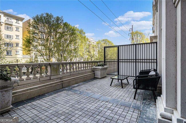 Building Photo - 199 14th St NE