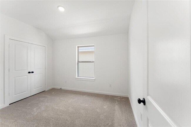 Building Photo - 29751 Burcreek Ln