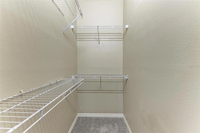 Building Photo - 4315 73rd Terrace E