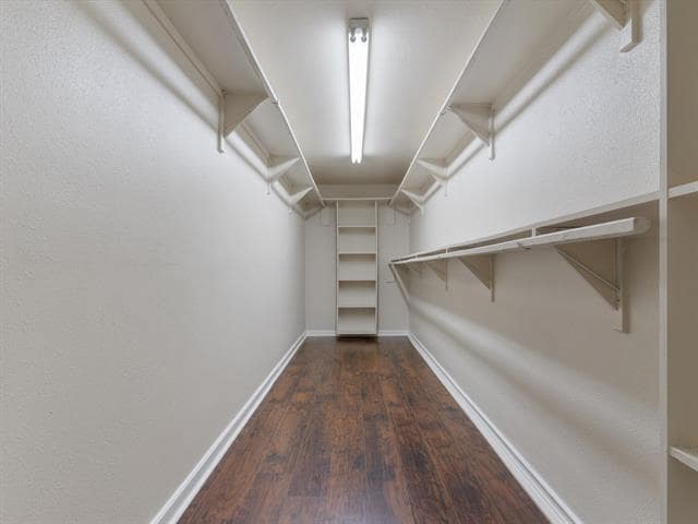 Building Photo - 922 Beverly Ct