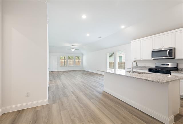 Building Photo - 1816 Laurel St