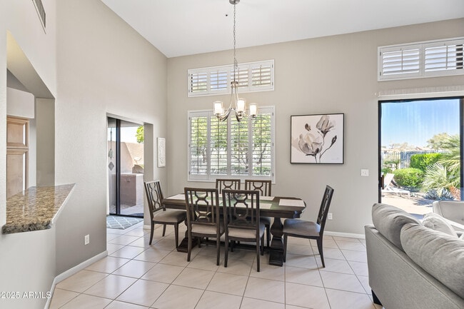 Building Photo - 7740 E Gainey Ranch Rd