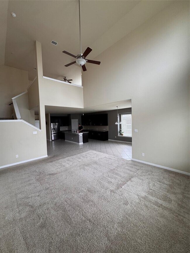 Building Photo - 914 Emory Stable Dr