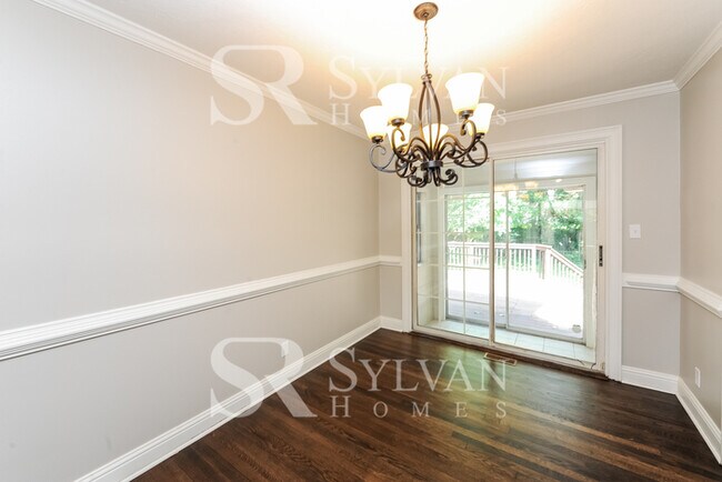 Building Photo - Coming HOME never felt so good!