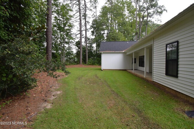 Building Photo - 4274 Pinehurst Ct