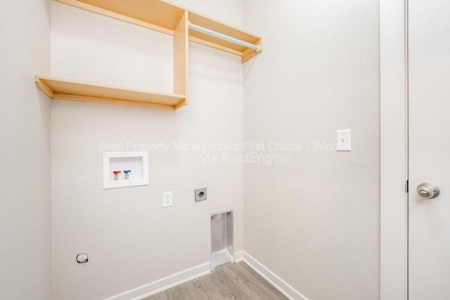 Building Photo - 3614 W Angel St