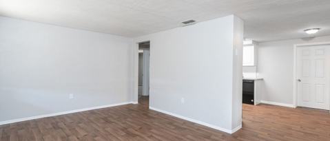 Building Photo - 4520 Blanche St