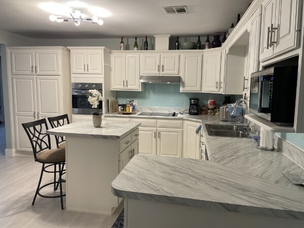 Building Photo - 202 Shasteen St