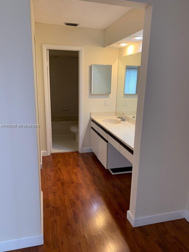 Building Photo - 15292 SW 46th Ln