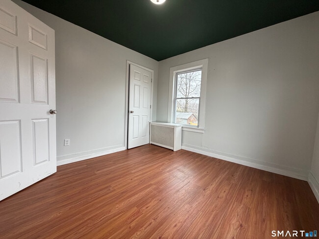 Building Photo - 244 Main St