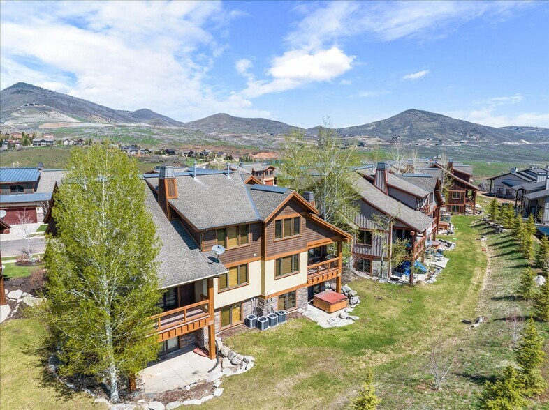Building Photo - 1261 Hailstone Dr