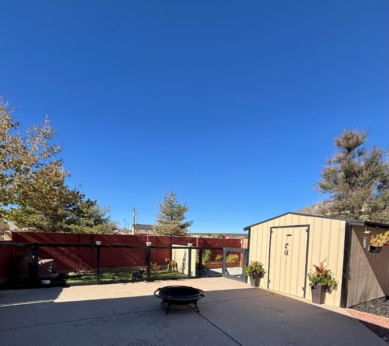 Building Photo - 1301 Parkway Dr NW