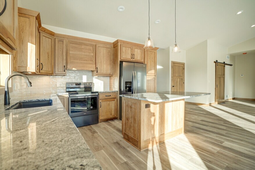 Side-Kitchen View - 805 Blue Mounds St