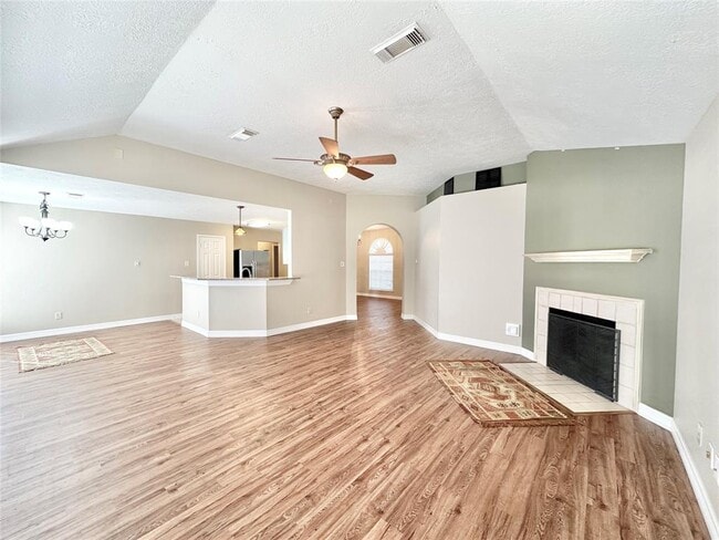 Building Photo - 14307 Cypress Valley Dr