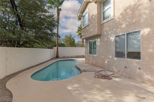 Building Photo - 256 Horizon Pointe Cir