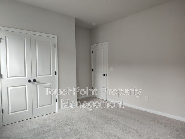 Building Photo - 5821 Wentwood Ct