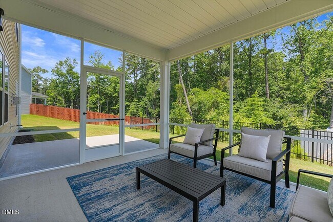 Building Photo - 1809 Delaney Hills Ln