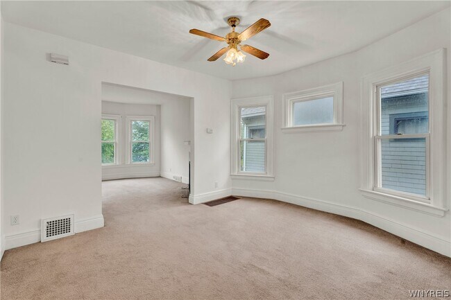 Building Photo - 238 Saranac Ave